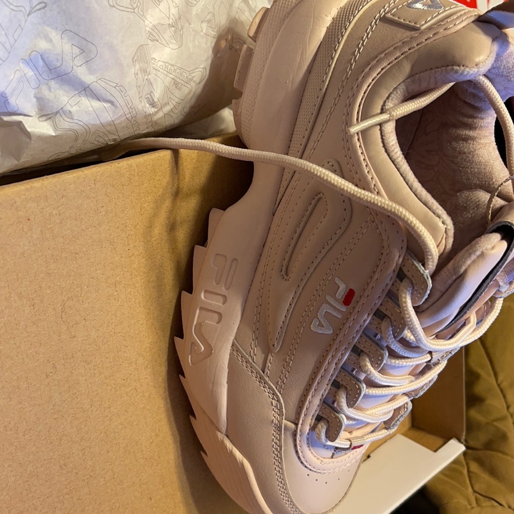 Fila Light pink Disruptor II Size 8